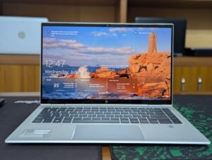 HP EliteBook x360 1040 G7